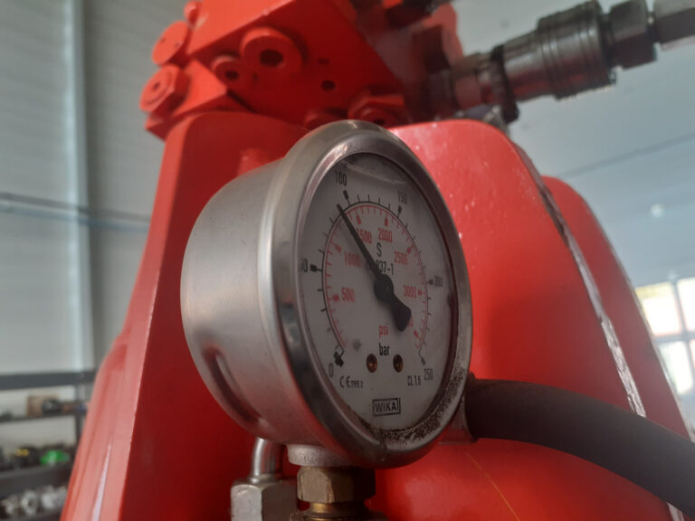 Bases de l'hydraulique et la schématisation normalisée