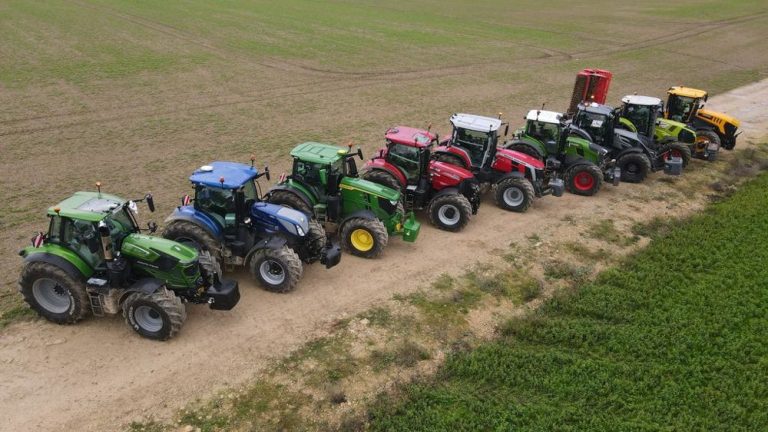 Image d'illustration pour la formation Connaissances des caractéristiques d’un tracteur agricole